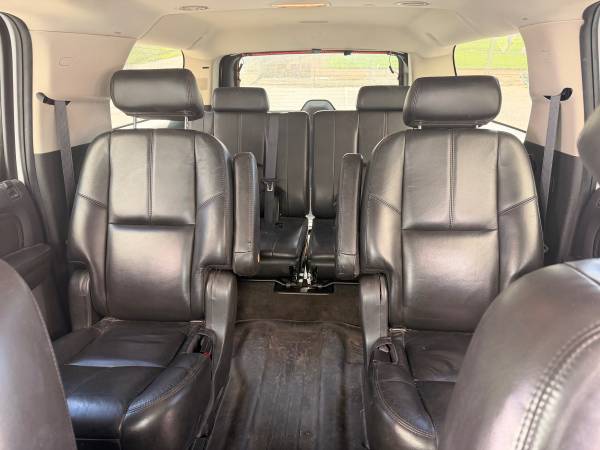 2007 GMC Yukon XL 1500 Denali All-wheel Drive Automatic — photo 5