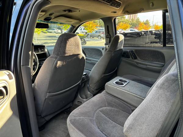 1998 Dodge Durango SLT 4dr 4WD SUV — photo 10