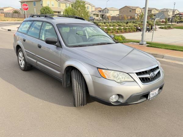 2008 Subaru Outback Base — photo 5