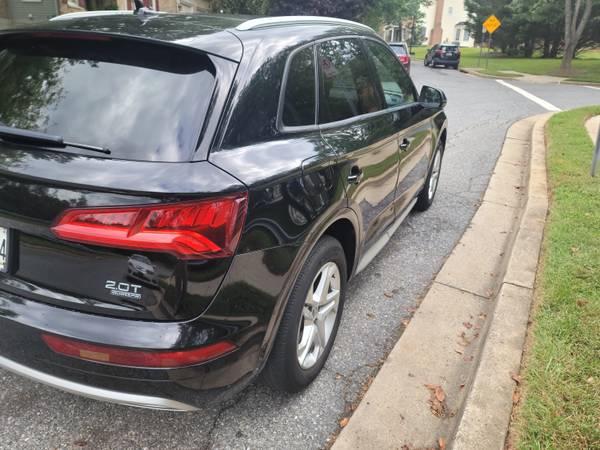 2018 Audi Q5quatro Mint — photo 2