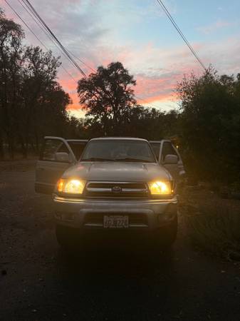 1999 Toyota 4runner Limited V6 4dr 4x2 Automatic — photo 6