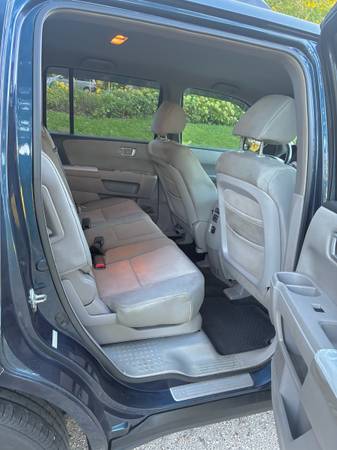2010 Honda Pilot EX 4dr Front-wheel Drive Automatic — photo 9