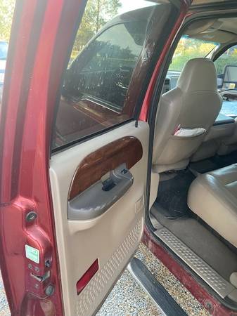 2002 Ford F 350 XL 4x4 SD Crew Cab 172 in. WB DRW HD Manual — photo 8
