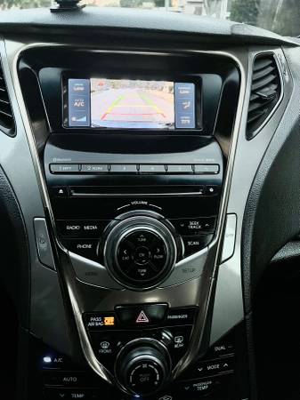 2014 Hyundai Azera Base 4dr Sedan Automatic — photo 8