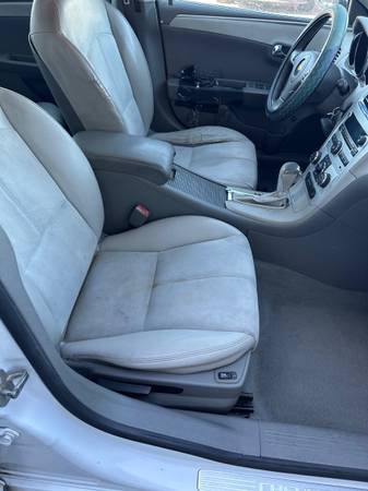 2012 Chevrolet Malibu 1LT — photo 10