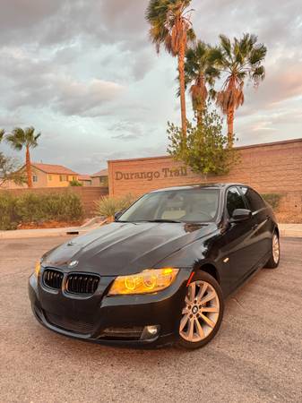 2011 BMW 328i — photo 8