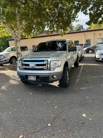 2013 Ford F 150 XLT 4x2 Regular Cab Styleside 8 ft. box 145 in. WB Automatic — photo 7