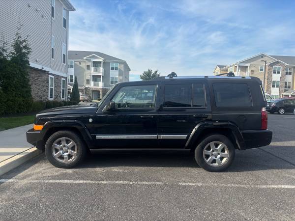 2007 Jeep Commander Sport 4dr 4x2 Automatic — photo 2