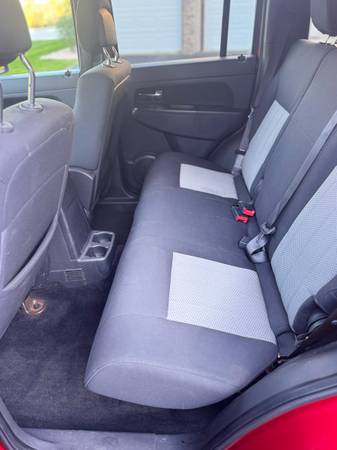 2010 Jeep Liberty Sport 4dr 4x2 Automatic — photo 6