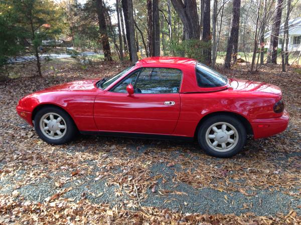 1990 Mazda MX 5 Miata Base 2dr Convertible — photo 2