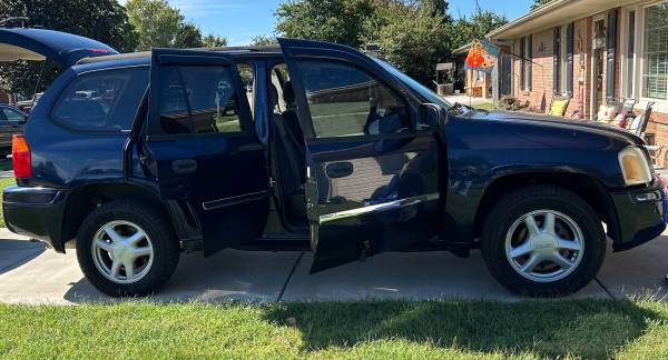 2008 GMC Envoy SLE 4x2 Automatic — photo 6