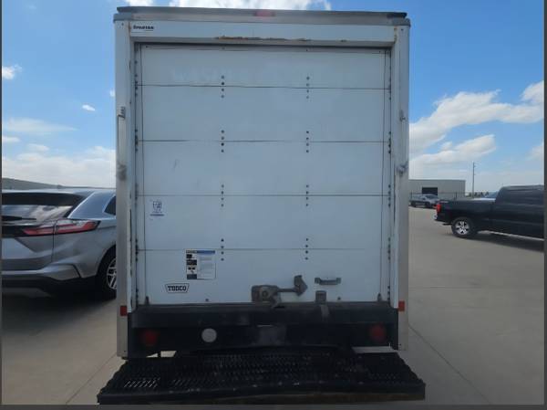 2014 Chevrolet Express 3500 DIESEL Rear-wheel Drive Cargo Van Automatic — photo 5