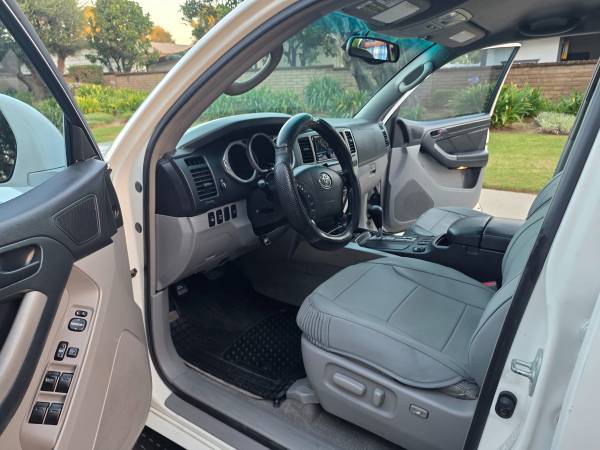 2004 Toyota 4runner Limited V8 4x2 Automatic — photo 7