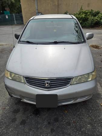 2001 Honda Odyssey LX Passenger Van Automatic — photo 8