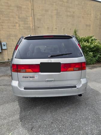 2001 Honda Odyssey LX Passenger Van Automatic — photo 6