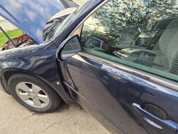 2009 Chevrolet Impala LT 4dr Sedan Automatic — photo 7