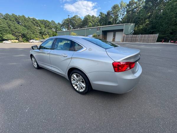 2019 Chevrolet Impala LT 4dr Sedan Automatic — photo 11