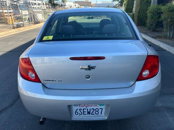 2010 Chevrolet Cobalt Base — photo 6