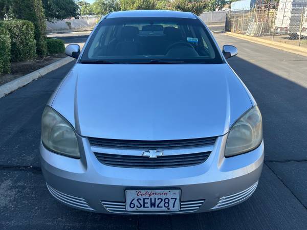 2010 Chevrolet Cobalt Base — photo 2