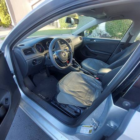 2016 Volkswagen Jetta 1.4T SE — photo 6