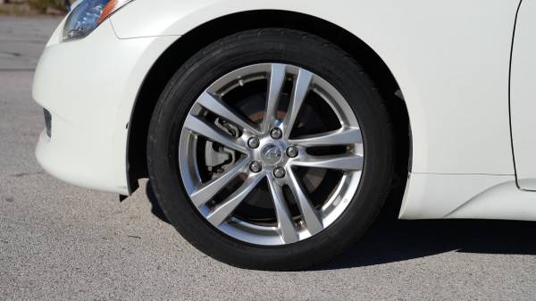 2008 Infiniti G37 Sport 2dr Rear-wheel Drive Coupe Manual — photo 9