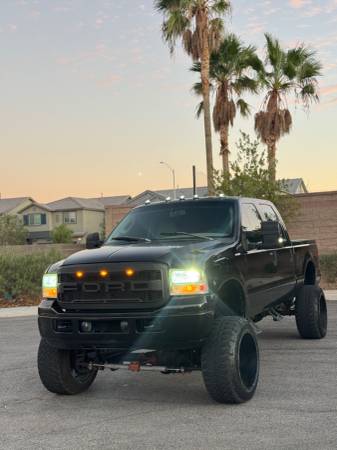 2006 Ford F 350 XL 4x4 SD Crew Cab 156 in. WB DRW Manual — photo 1