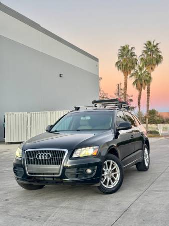 2011 Audi Q5 Premium — photo 1