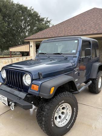 2001 Jeep Wrangler SE — photo 2