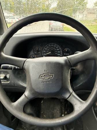 2002 Chevrolet Express Upfitter G3500 Cargo Van Automatic — photo 5