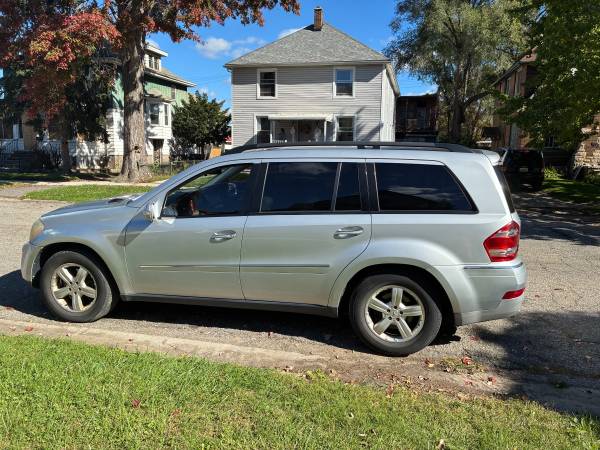 2007 Mercedes-Benz Gl450 3rd — photo 1