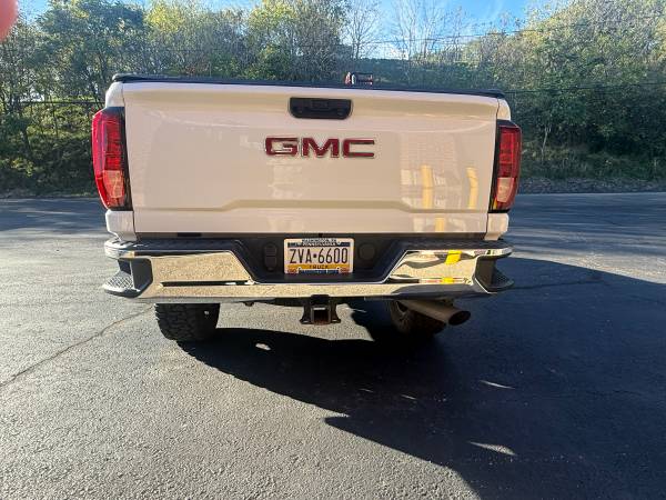 2021 GMC Sierra 2500hd AT4 — photo 6