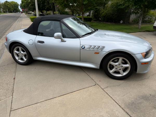 1997 BMW Z3 — photo 2