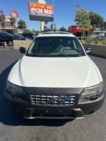 2004 Volvo Xc70 2.5T — photo 2