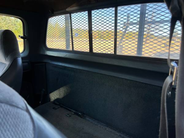 1992 Dodge RAM 150 LE 2dr Standard Cab LB — photo 7