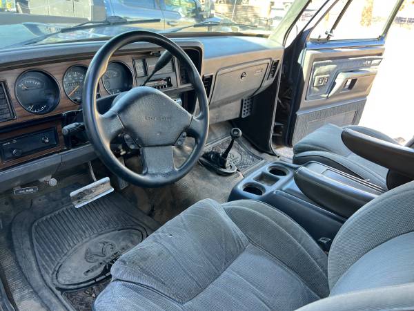 1992 Dodge RAM 150 LE 2dr Standard Cab LB — photo 10