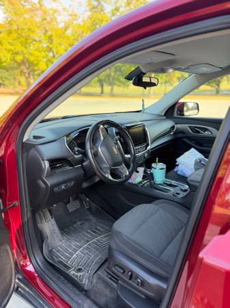 2018 Chevrolet Traverse LS All-wheel Drive Automatic — photo 9