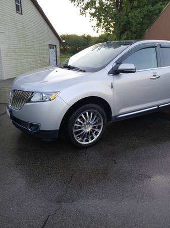 2013 Lincoln MKX Base 4dr All-wheel Drive Automatic — photo 2