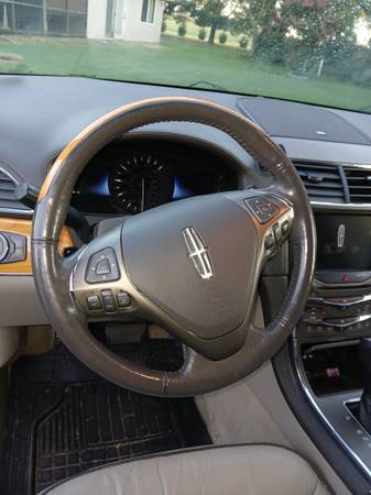 2013 Lincoln MKX Base 4dr All-wheel Drive Automatic — photo 8