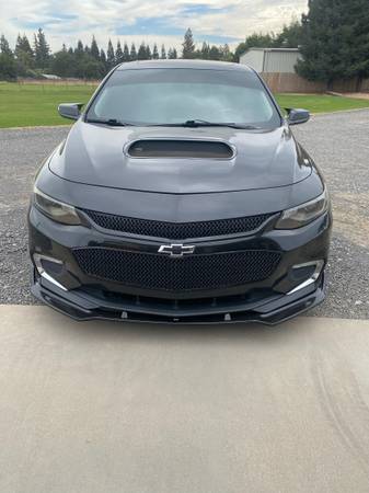 2018 Chevrolet Malibu Premier 4dr Sedan Automatic — photo 3