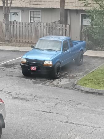 1999 Ford Ranger XLT — photo 2