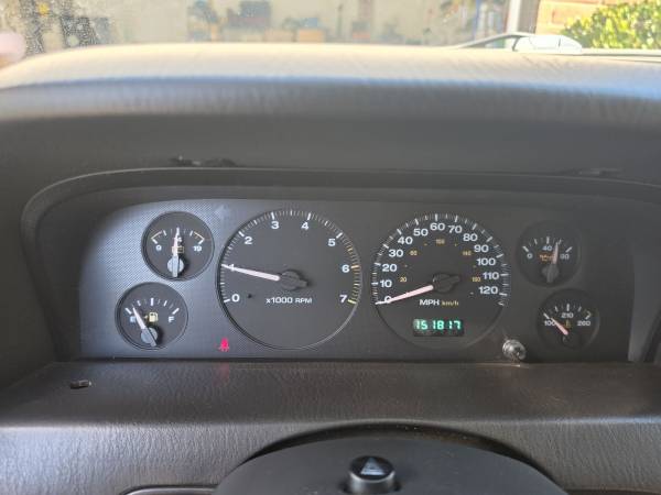2002 Jeep Grand Cherokee Laredo 4dr 4x4 Automatic — photo 10