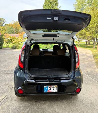 2016 KIA Soul ! 4dr Hatchback Automatic — photo 6