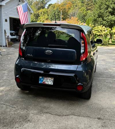 2016 KIA Soul ! 4dr Hatchback Automatic — photo 5