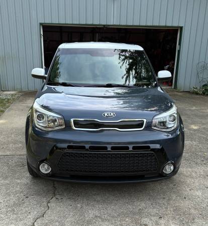 2016 KIA Soul ! 4dr Hatchback Automatic — photo 2