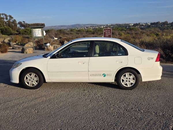 2005 Honda Civic Hybrid w ULEV — photo 3