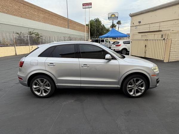 2015 Audi Q3 2.0T Prestige — photo 6