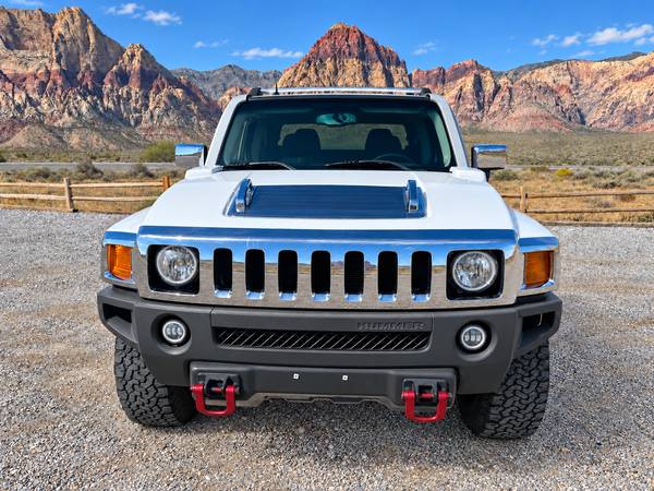 2009 Hummer H3T Base — photo 2