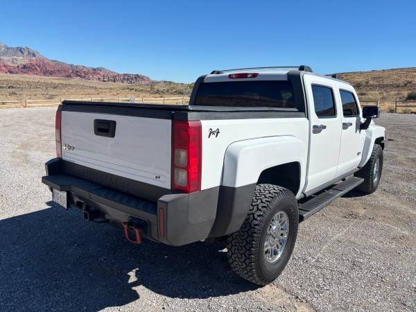 2009 Hummer H3T Base — photo 7