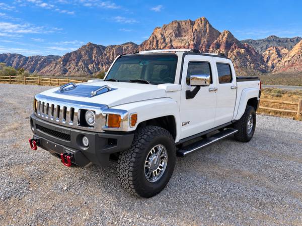 2009 Hummer H3T Base — photo 1