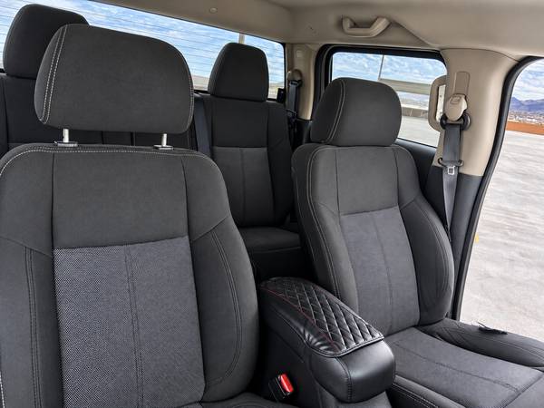 2009 Hummer H3T Base — photo 9